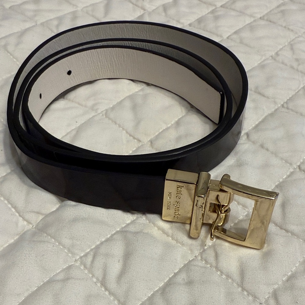 Kate Spade Elegant Black Belt with Gold Clasp